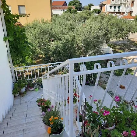 Gracela Apartment Vodice