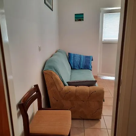 Gracela Apartment *